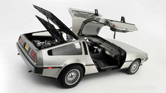 Delorean dmc-12
