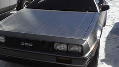 Delorean dmc-12