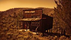 Deserts sepia cabin