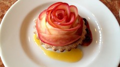 Disc dessert artwork