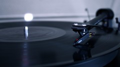 DJs turntable vinyl pro-ject