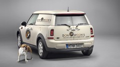 Dogs cars mini Clubvan