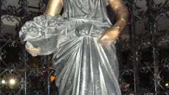 Dolls Symbols Mexico iron statues golden Monterey laeirbag