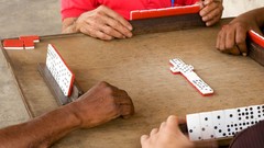 Domino urban dominos game