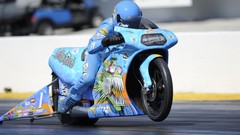 Dragster action nhra