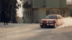 Dust rally racing red