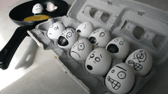 Eggs paint
