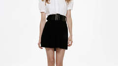 Emma roberts blondes woman