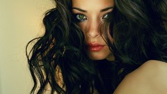 Eyes woman superman Celebrity Kristin Kreuk faces long hair 