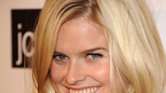 Faces Actress blondes heterochromia alice eve pink lipstick