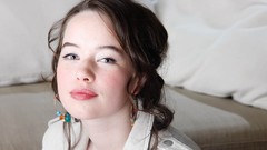 Faces anna popplewell