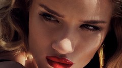 Faces lip rosie huntington-whiteley supermodels