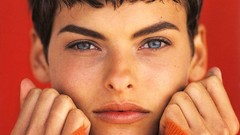 Faces models Linda Evangelista