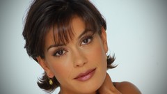 Faces teri hatcher woman