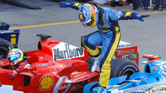 Fernando-alonso jump formula-one Sport