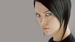 Film Aeon Flux charlize theron science fiction catsuits