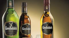 Fine malt whiskey high single Scotch Resolution