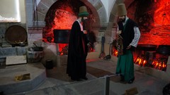 Fire old Museum kitchen Mummy Turkey Students sculptures 