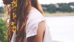 Flowers woman brunettes LaunchLook