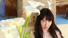 Flowers woman faces blue eyes brunettes W4B magazine natural 