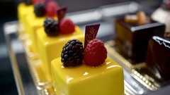 Food cakes raspberries blackberries