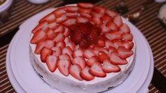 Food strawberries cakes