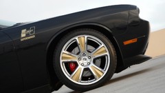 Front dodge challenger hemi hurst