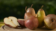 Fruits pears