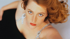 Gillian Anderson cute Babe