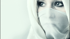 Girl eyes beautiful Mirage blonde