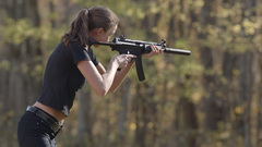 Girls with guns mp5