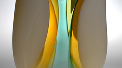 Glass Art dsc vase