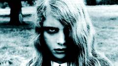 Gorror death zombie girl