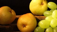 Grapes pears