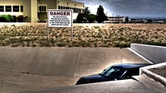 Grass danger Dodge Magnum Dodge Magnum