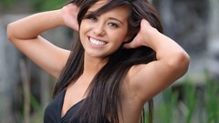 Grass eyes faces smiling brunettes takara Mike Reid