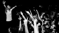 Grayscale concert the wonder