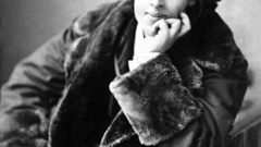 Grayscale Oscar Wilde monochrome