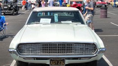 Green cars Ford front diamond classic cars 1968 Ford Thunderbird