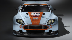 Gulf cars Aston Martin