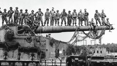 Guns railroad tracks