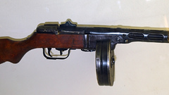 Guns World War II