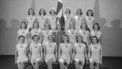 Gym grayscale danish