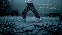 gyms motivational quote Bruce Lee rain Kung fu People