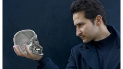 Hamlet Art smoke skull