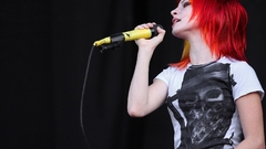 Hayley williams paramore woman