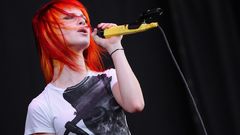 Hayley williams paramore woman
