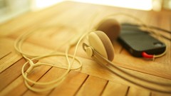 Headphones iphone earphones