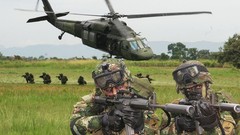 Helicopters Army soldiers special forces vehicles colombia 