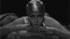 Helm in alraune 1927